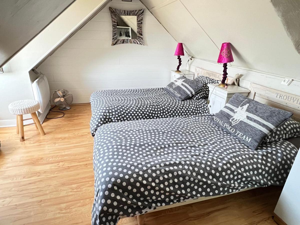 Location A Trouville Sur Mer Kültér fotó